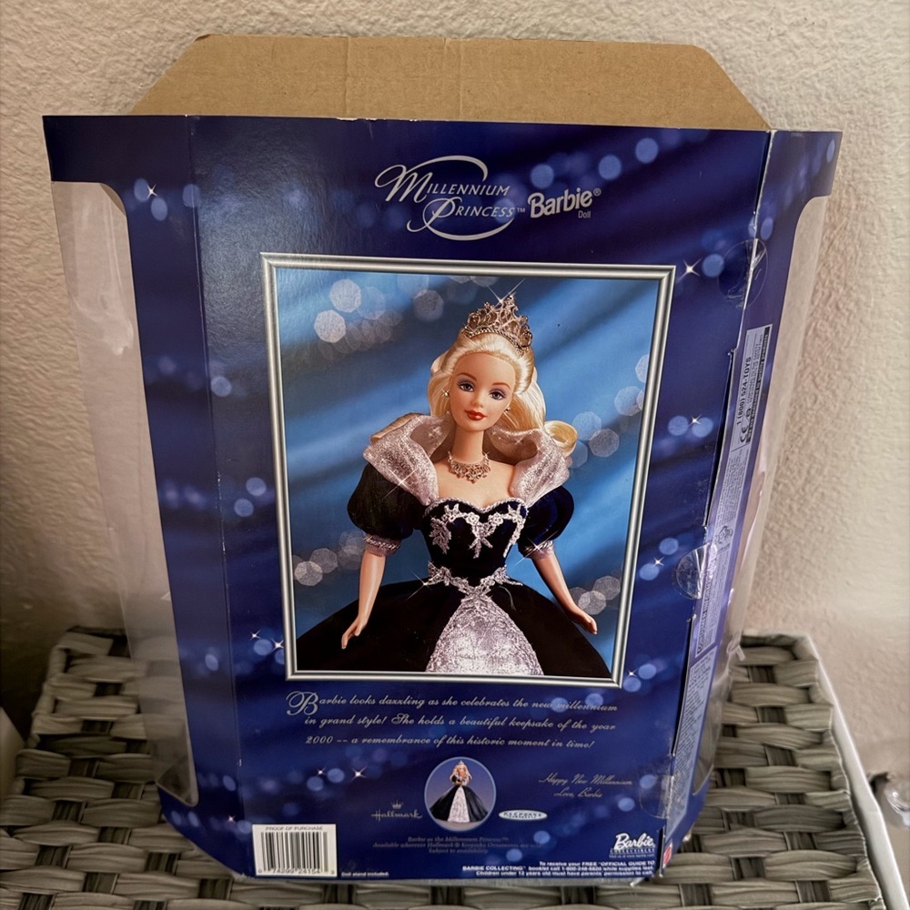 Barbie Millennium Princess 2000 Special Edition Collectible Doll Hallmark - Picture 2 of 6